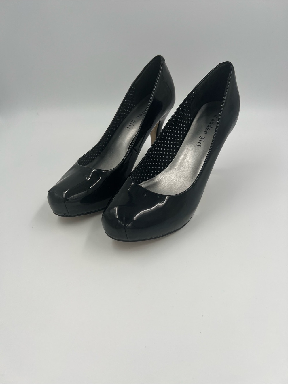 Madden Girl Y2K Glossy Black Patent Leather Getta Pumps Sz 8.5/9